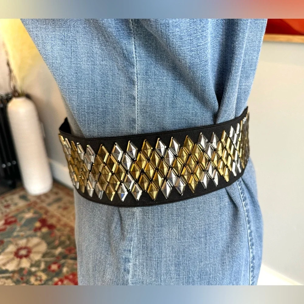 Betsy Johnson Wide Metal Diamond Studded Stretch Belt